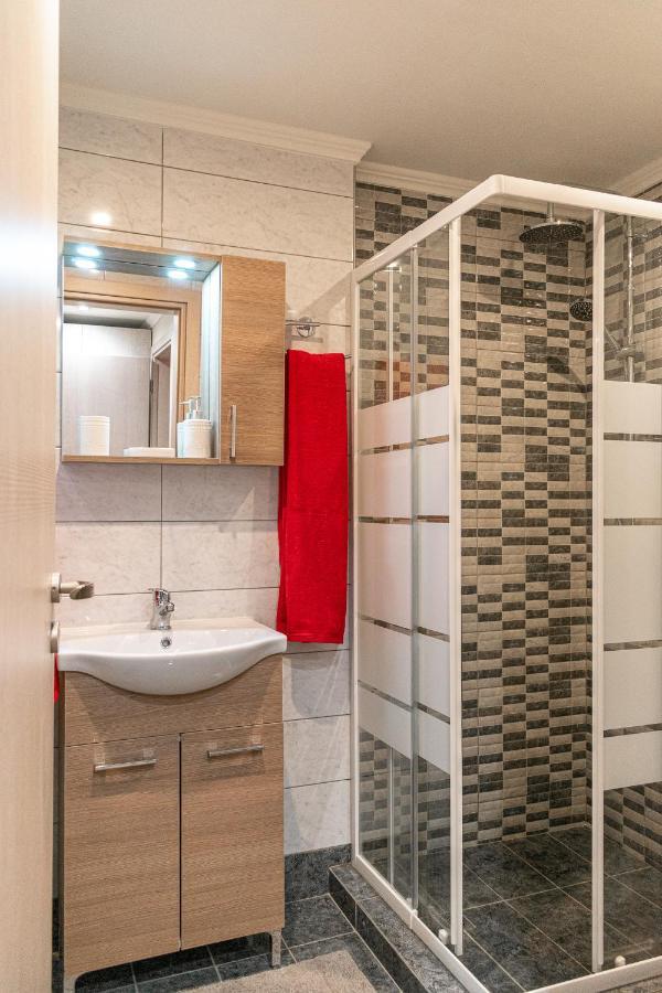 John'S Apartment'S Near Athens Airport!! Σπάτα Εξωτερικό φωτογραφία